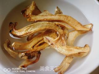 #团圆饭#虫草花松茸汤的做法步骤：4