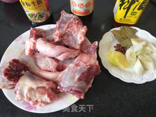 酱驴肉的做法步骤：1