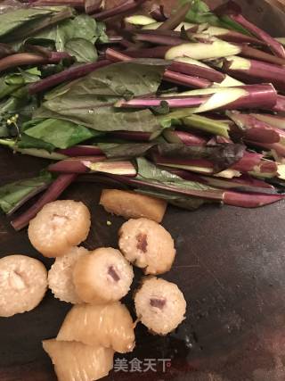 红菜苔炒粽子的做法步骤：2