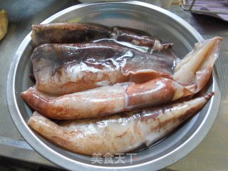 鱿鱼丸的做法步骤：1