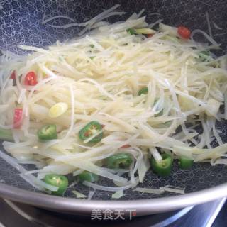 双椒土豆丝的做法步骤：7