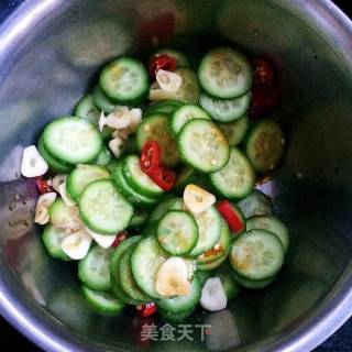 蒜片乳瓜的做法步骤：5