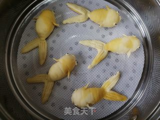 金鱼馒头的做法步骤：9