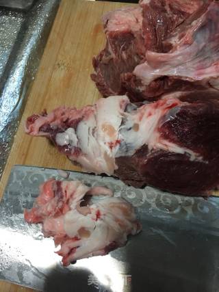 酱驴肉的做法步骤：1
