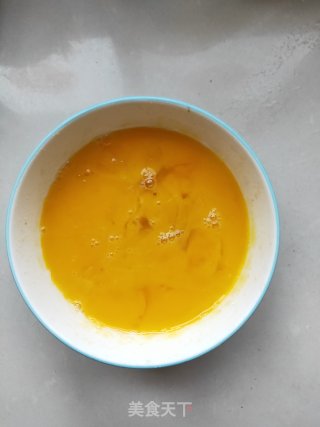 黄豆芽豆芽新吃法---这样做不仅 简单还超级下饭的做法步骤：3