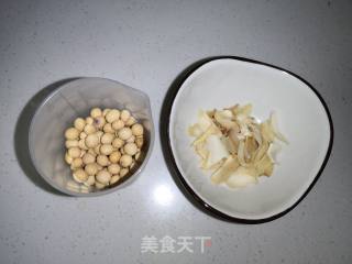 山药百合豆浆的做法步骤：1