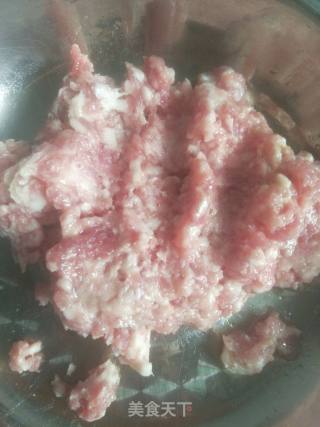 孜然牛肉炒饭的做法步骤：1