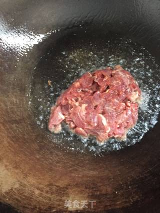 小炒牛肉的做法步骤：4