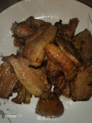 *团圆饭**鹅肉炒洋葱的做法步骤：5