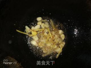 *团圆饭**鹅肉炒洋葱的做法步骤：6
