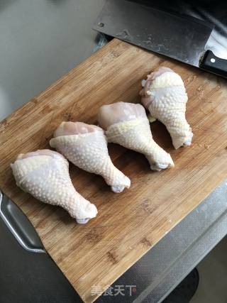 奥尔良烤肉拌饭的做法步骤：1