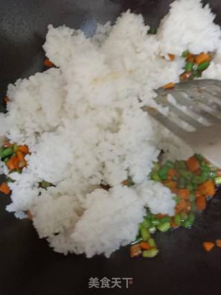 蛋包饭的做法步骤：5