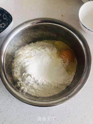 软欧包的做法步骤：2