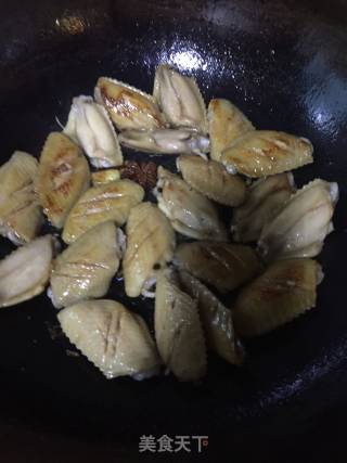 红烧鸡翅的做法步骤：5