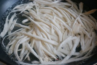 鱼香杏鲍菇的做法步骤：2