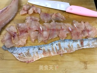 番茄鱼的做法步骤：2