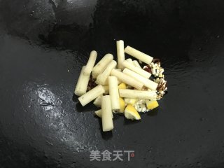 金牌五味虾的做法步骤：6
