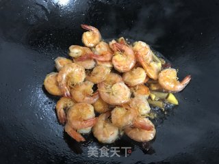 金牌五味虾的做法步骤：8