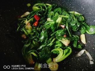 #团圆饭##快手素菜#清炒菠菜的做法步骤：6