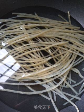蒜蓉粉条（快手素菜）的做法步骤：2