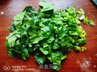 #团圆饭#菠菜培根鸡蛋煎饼的做法步骤：2