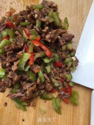 驴肉火烧的做法步骤：5
