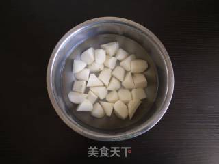 拔丝山药的做法步骤：2