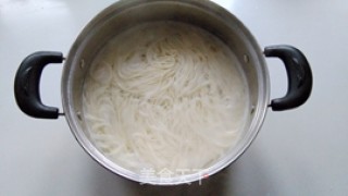 蟹粉拌面的做法步骤：8