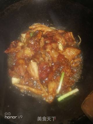 *团圆饭**干锅鸡的做法步骤：10