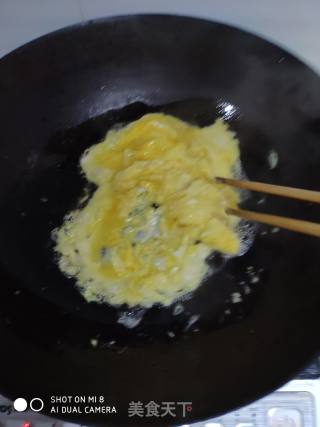 快手素菜  茼蒿鸡蛋的做法步骤：5