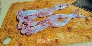 蛙鲜锅的做法步骤：7
