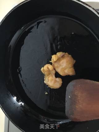 蒜苗炒鸡杂的做法步骤：3