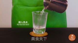 姜汁紫米嘟嘟茶|流行紫米的新做法，姜汁奶茶怎么做？的做法步骤：1