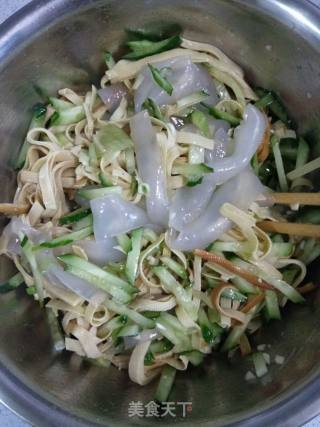 五香干豆腐拌黄瓜的做法步骤：8