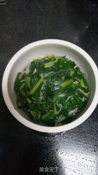 凉拌韮菜豆芽的做法步骤：5