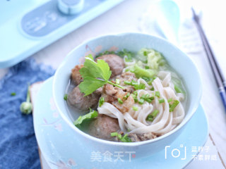 牛肉丸汤面的做法步骤：5