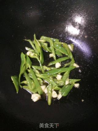 炒炸豆腐的做法步骤：4