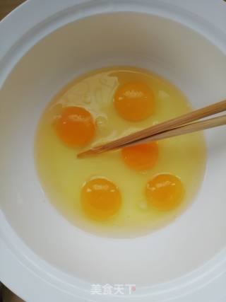 黄金馒头的做法步骤：1