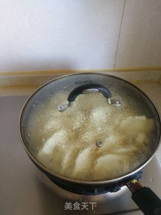 水煎饺的做法步骤：4