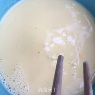 牛奶杨桃炖水蛋的做法步骤：7