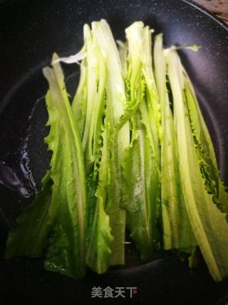 扒油麦菜～〈快手又好做的素菜〉的做法步骤：6