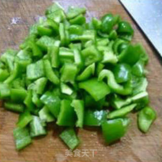 咸鸭蛋拌灯椒的做法步骤：5