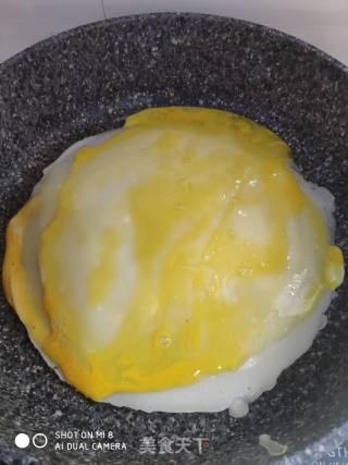 芝麻鸡蛋饼的做法步骤：5