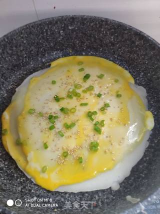 芝麻鸡蛋饼的做法步骤：6