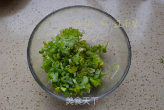 大人小孩都爱吃的葱香面包的做法步骤：8