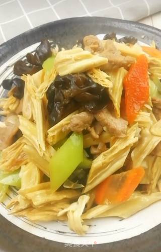 家常烧腐竹的做法步骤：12