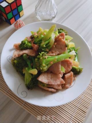 蒜蓉里脊西蓝花的做法步骤：6