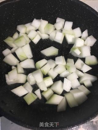 虾滑炒冬瓜的做法步骤：5