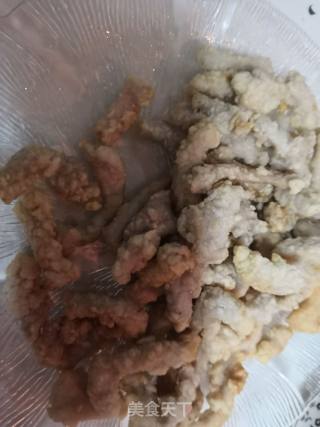 糖醋里脊的做法步骤：3