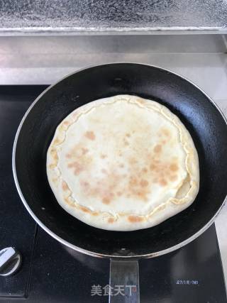 椒盐发面饼的做法步骤：8